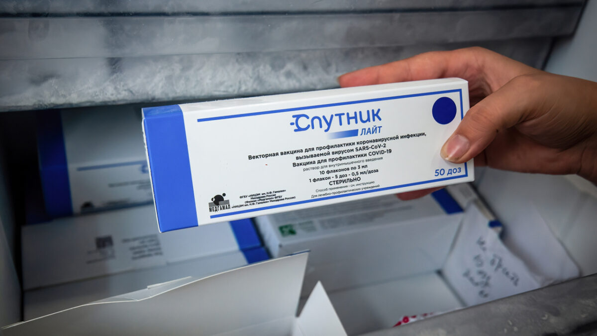 Более 90% лиц, у которых с момента вакцинации против COVID-19 прошло 6 и более месяцев, получили бустерную дозу в Могилевской области
