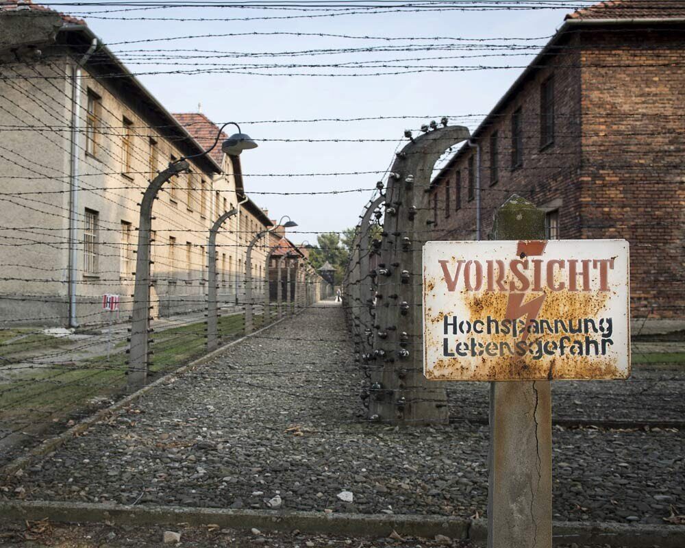 «Нас было 40 тысяч, а воды привозили на тысячу человек» — воспоминания бывших узников концлагеря в Бобруйске