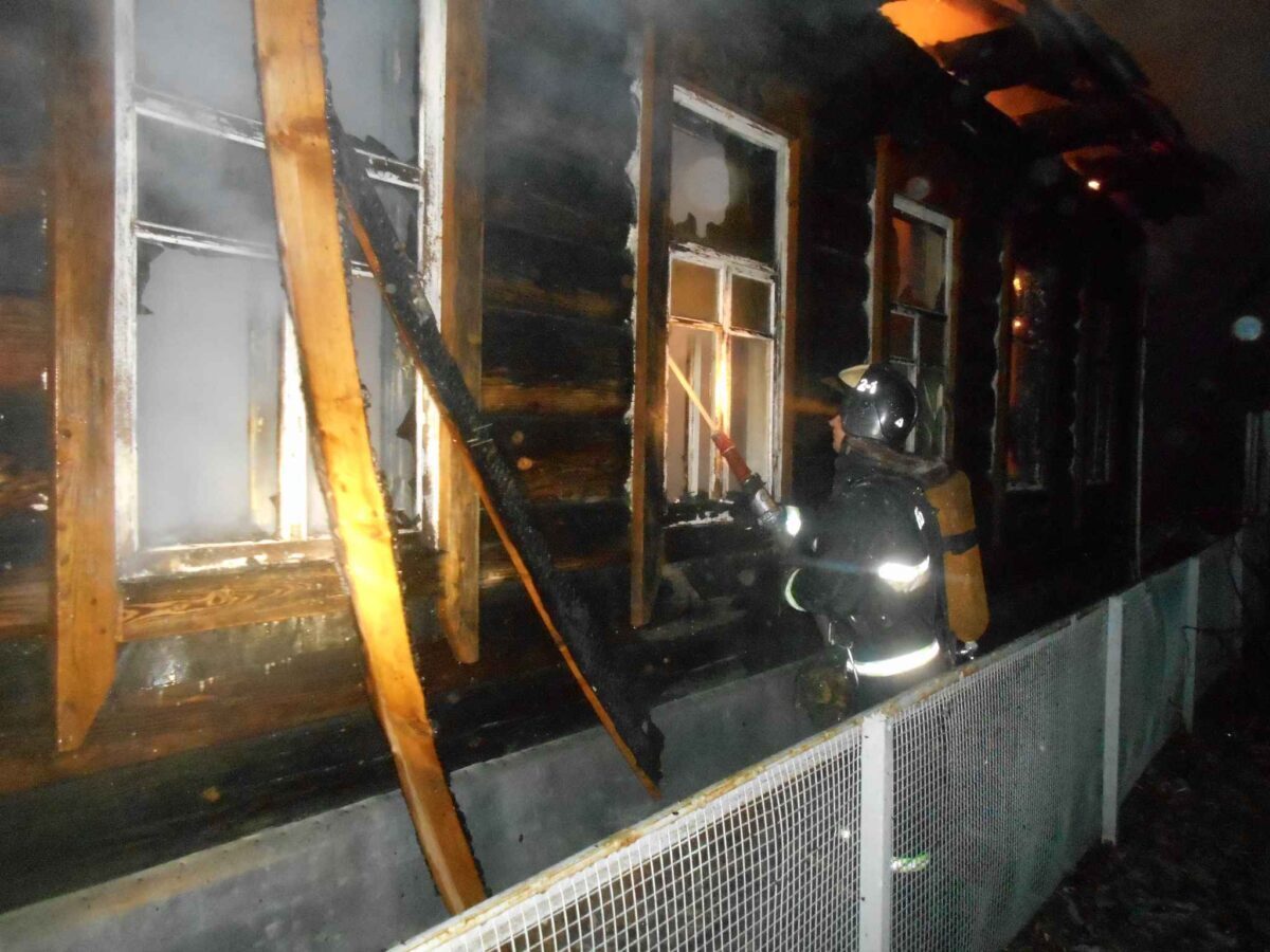 Жилой дом горел в Бобруйском районе