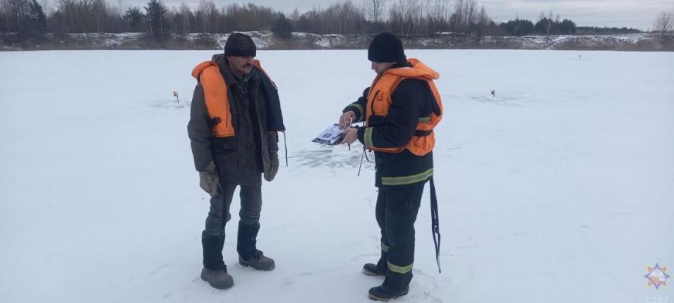 Спасатели проводят рейды по водоемам в Бобруйске