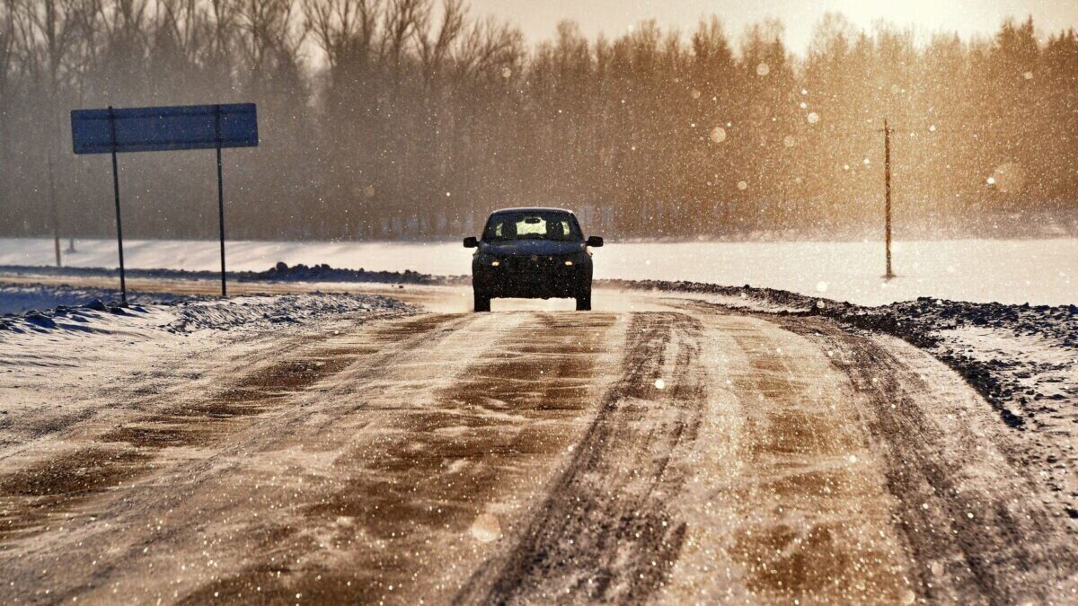 Спасатели рассказали о факторах опасности на 4 апреля