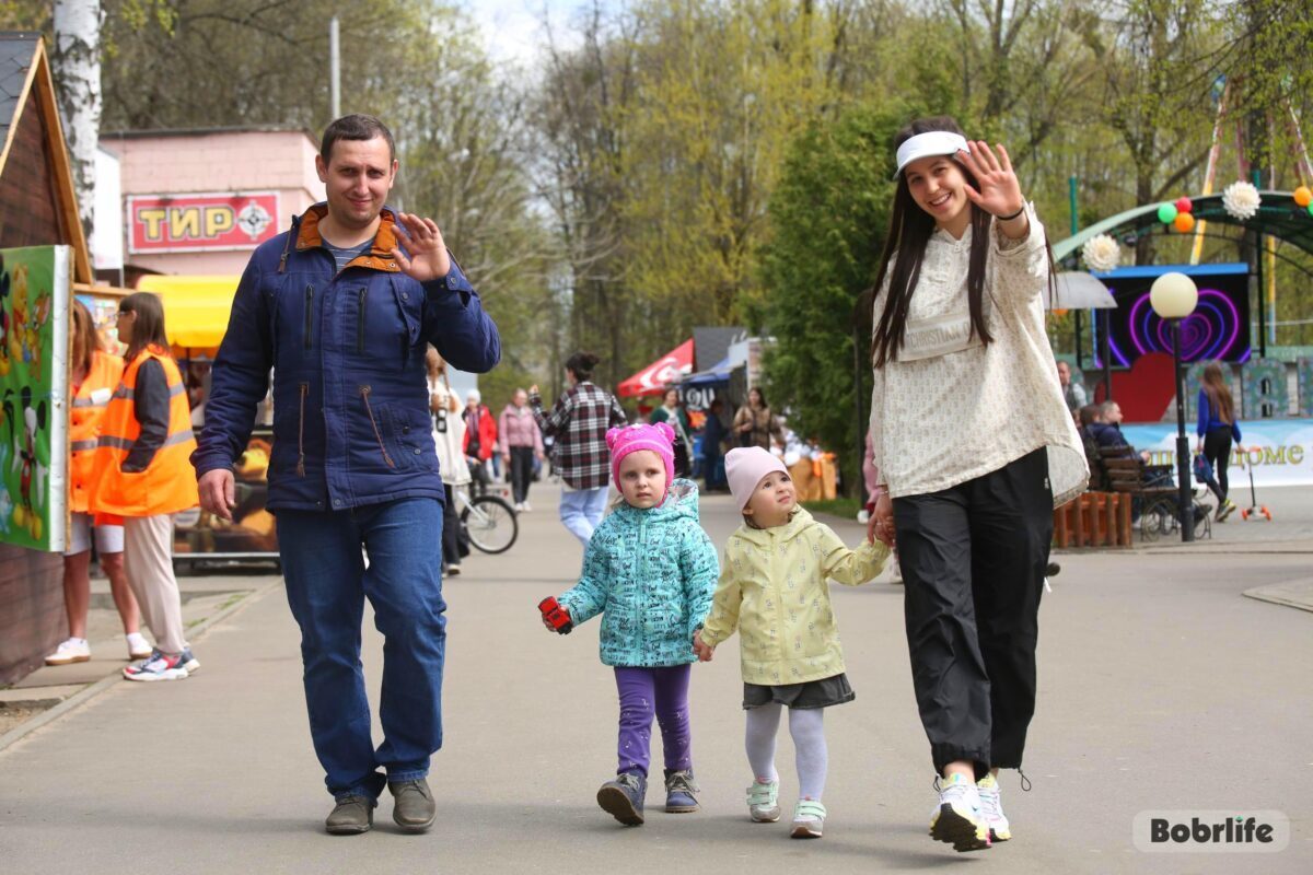 Городской парк открылся для посетителей: готовьтесь к весенним приключениям!
