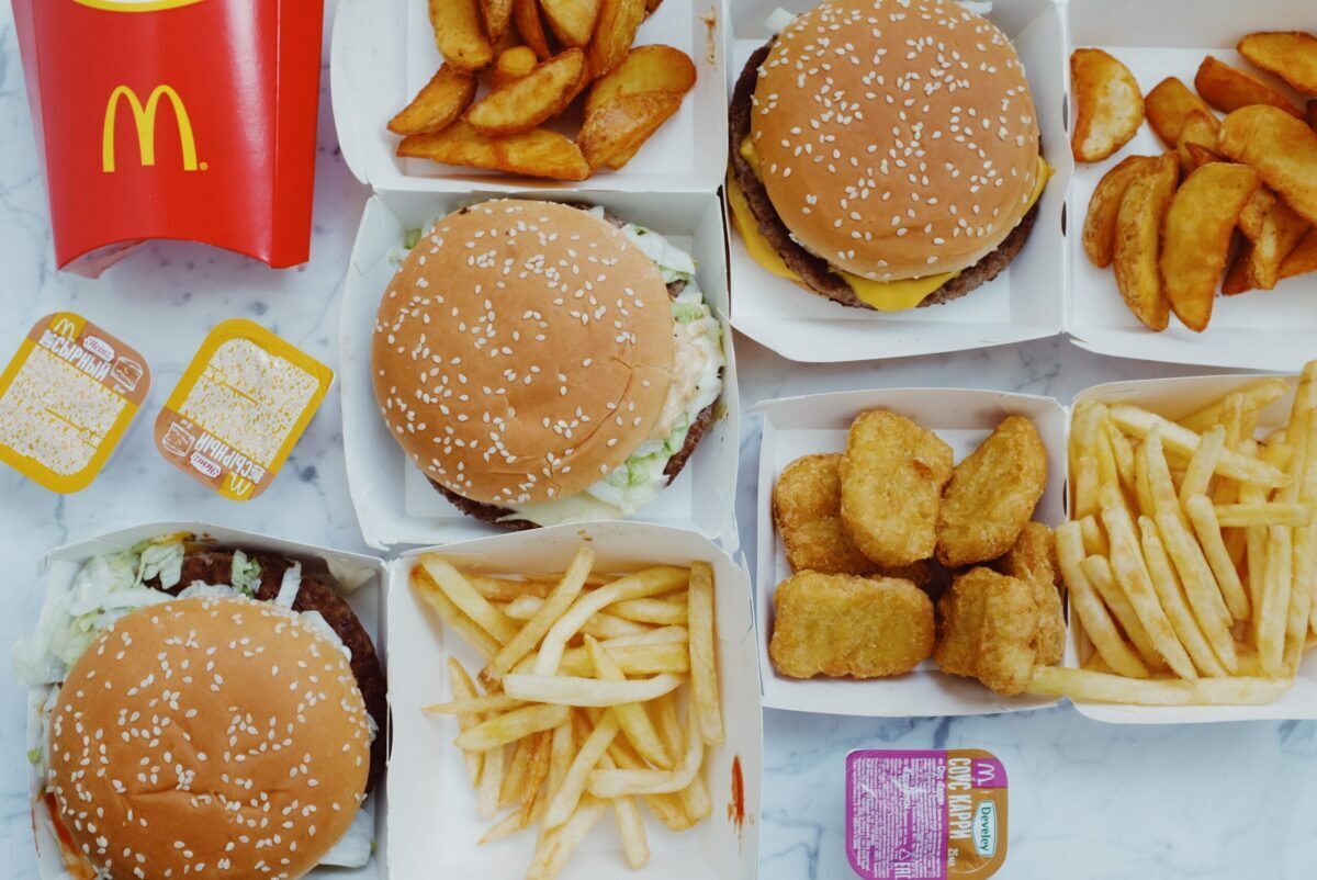 McDonald’s временно закроет офисы в США из-за сокращения персонала