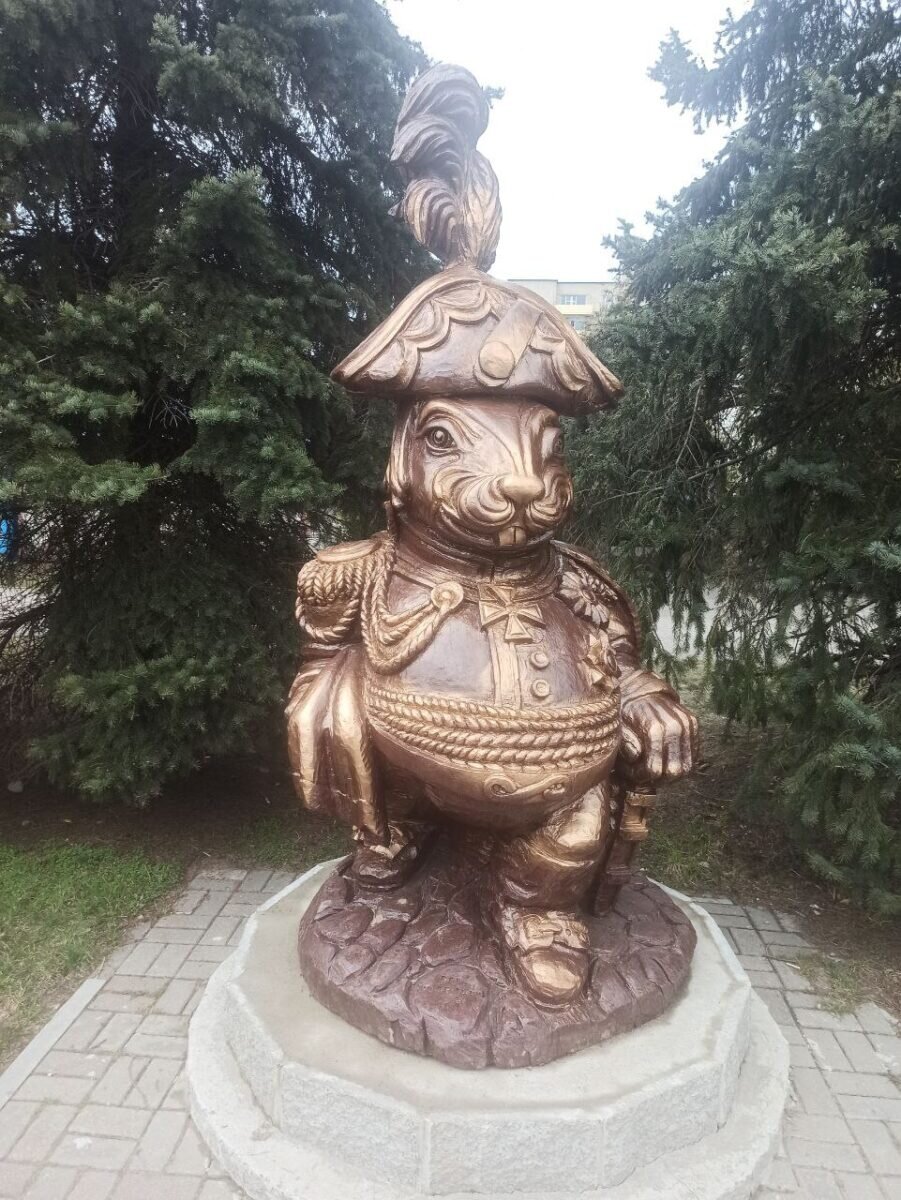 На улице Ульяновской преобразили Бобруйского символа города – Бобра