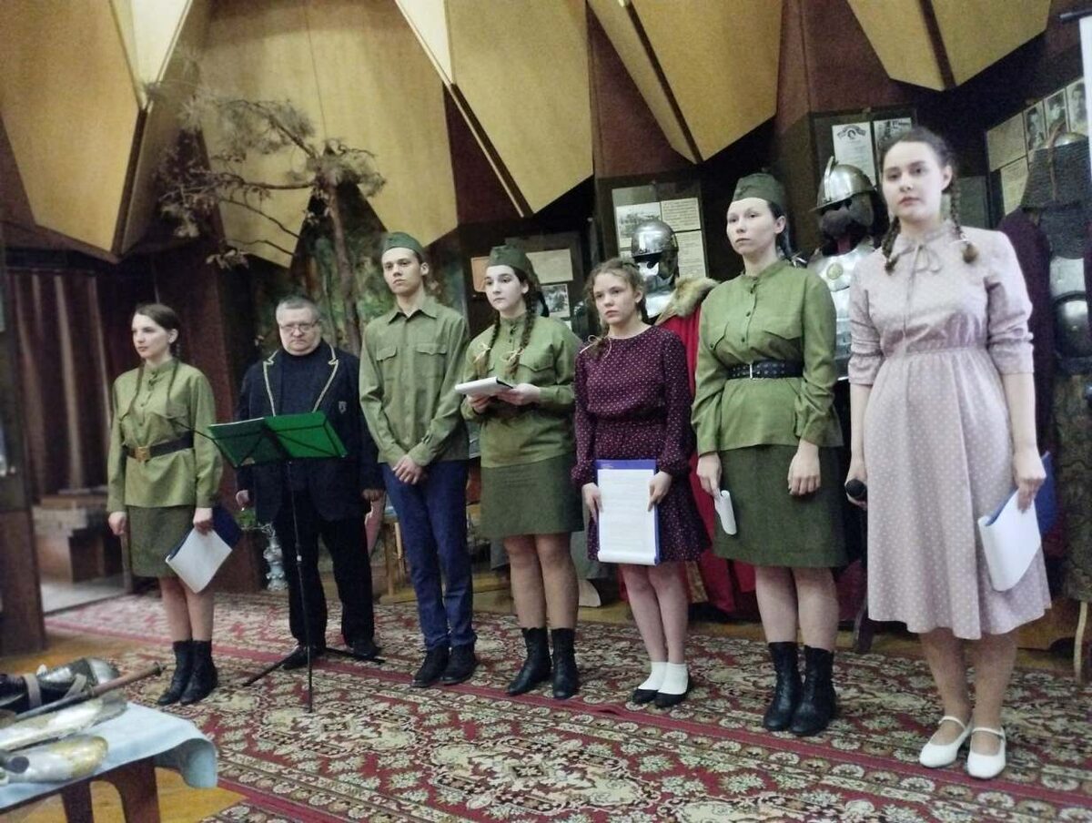 В Центре досуга и творчества прошла литературно-музыкальная композиция по хронике военных лет
