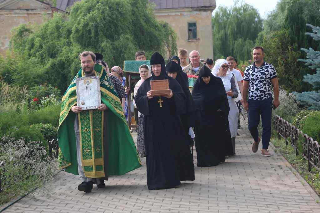 В Бобруйск прибыли икона и частица мощей преподобного Гавриила Ургебадзе