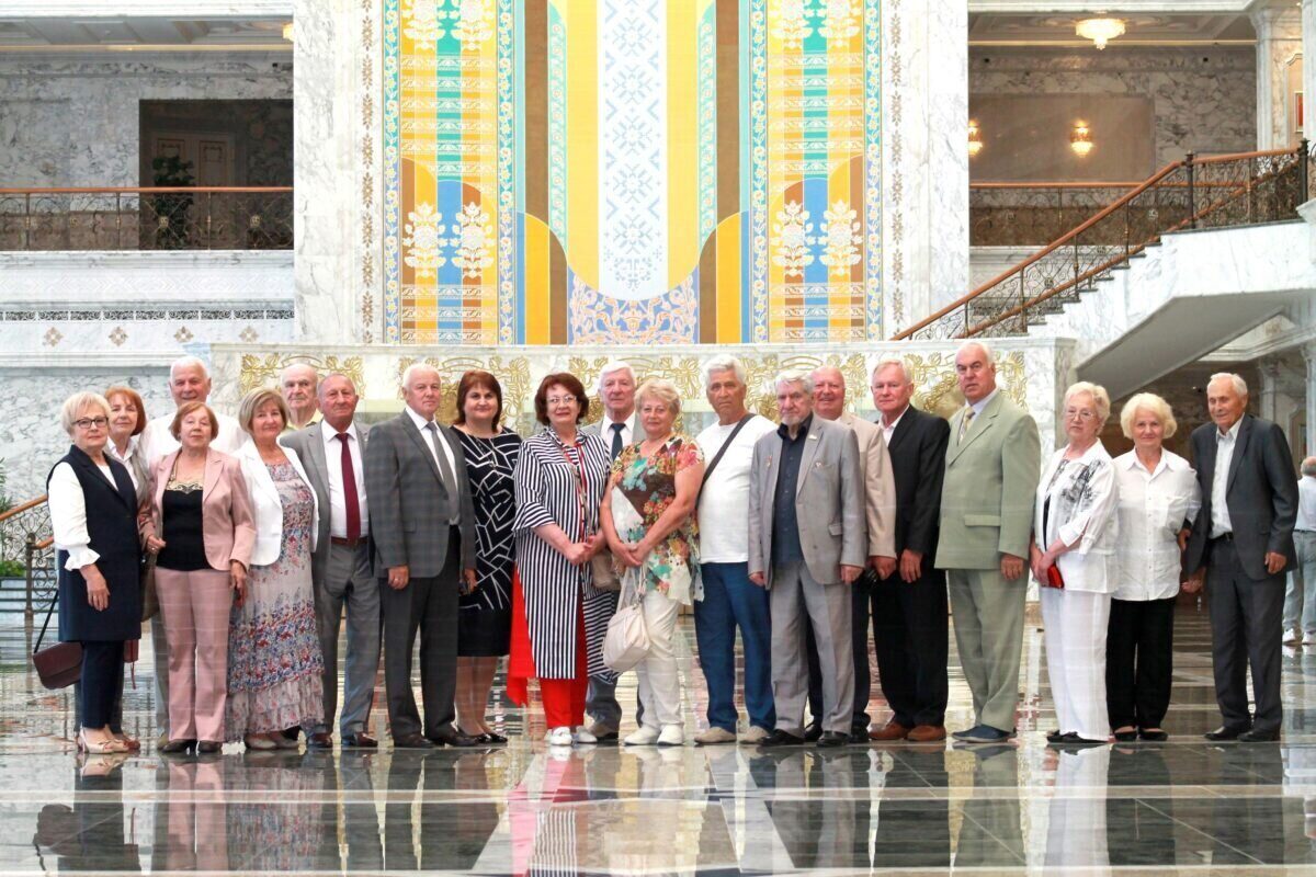 Делегация клуба «Кіраўнік» побывала в резиденции Президента Республики Беларусь