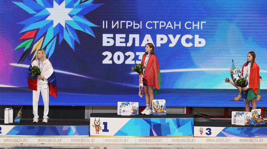 Выпускница Бобруйского УОР Анна Крюк стала бронзовым призером соревнований по плаванию II Игр стран СНГ