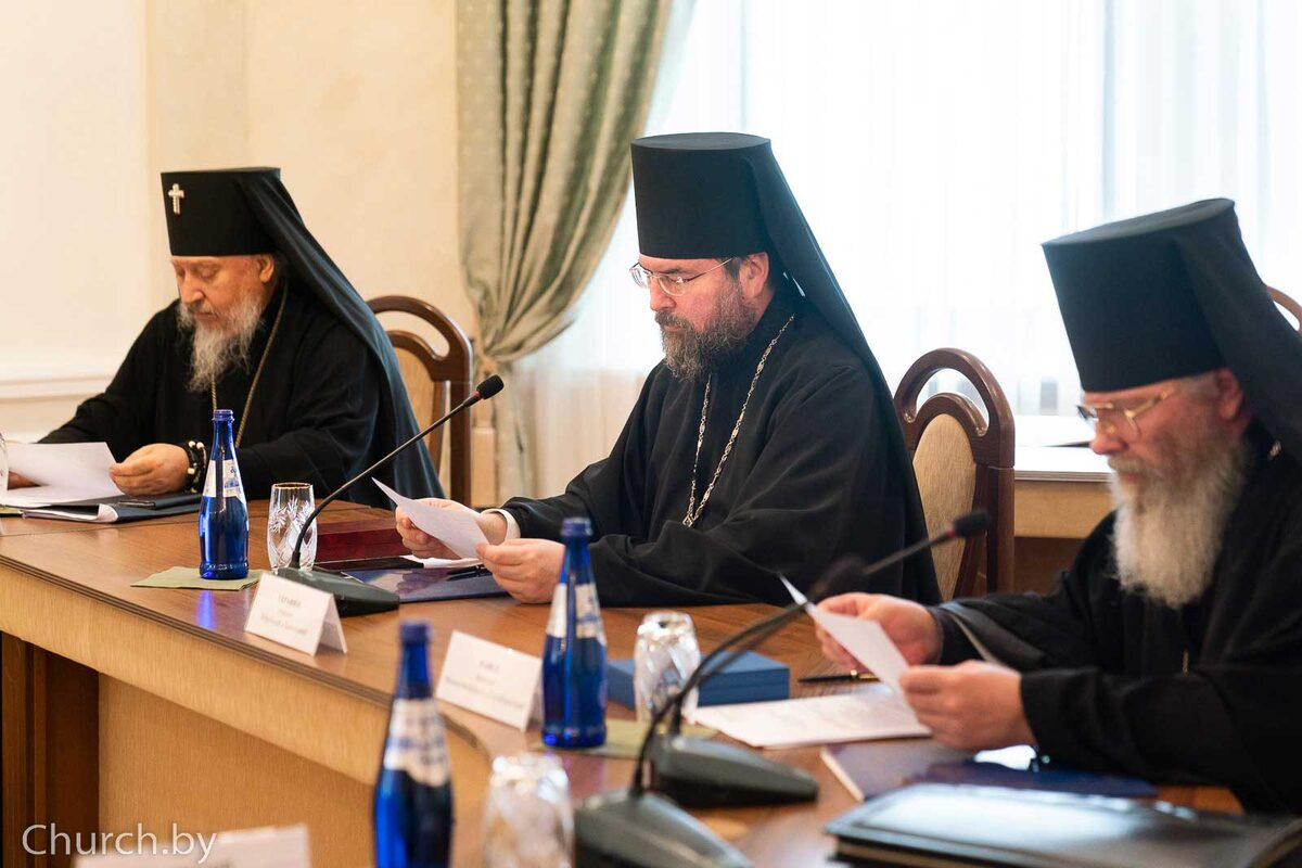 Епископ Серафим принял участие в заседании Синода Белорусской Православной Церкви