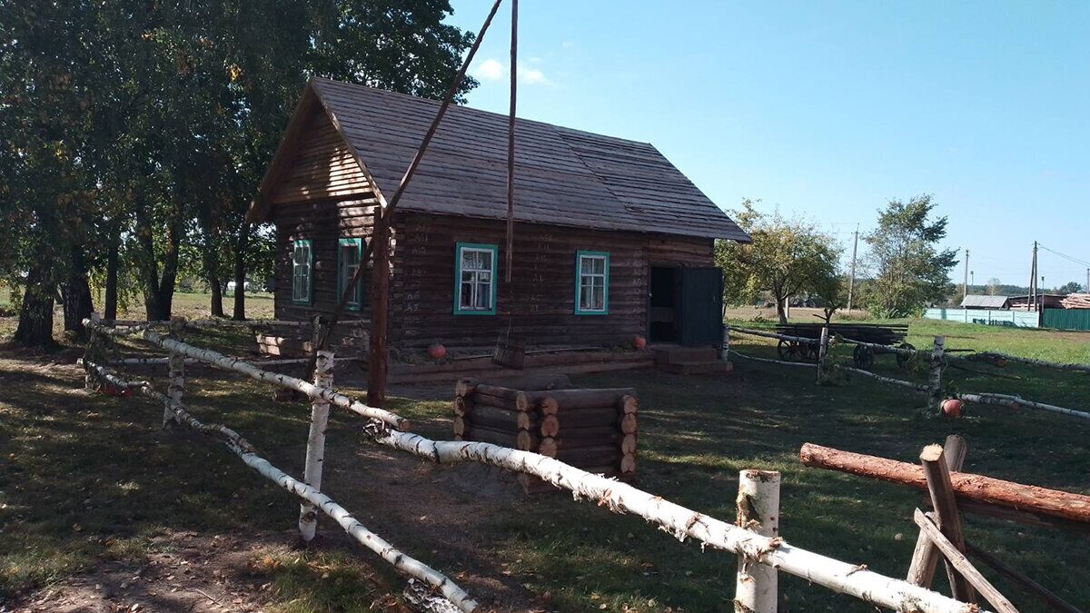«Мая Бацькаўшчына»: в Могилевском районе открыли архитектурный этнографический комплекс
