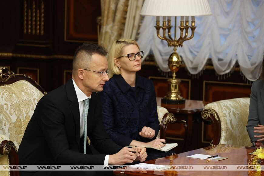 Лукашенко прокомментировал поставки Украине дальнобойных ракет ATACMS и заявил об угрозе полномасштабной войны