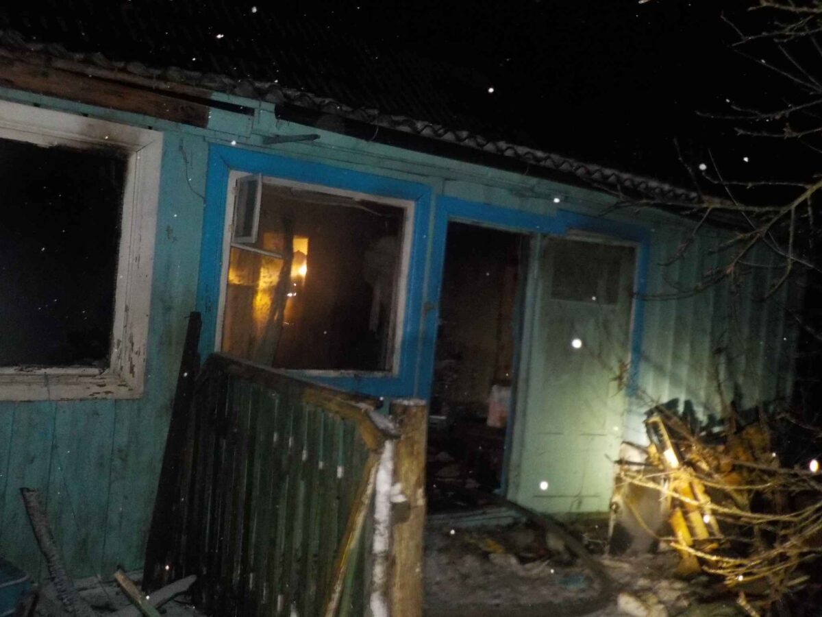 В Глуше горел дом