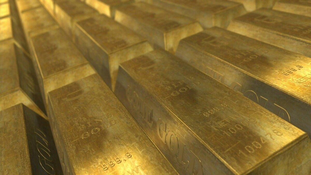 Цены на золотые слитки изменились: свежие котировки