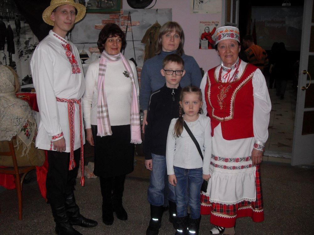 Людмила Позняк популяризирует белорусскую культуру на Омской земле и сочиняет стихи о любимом Бобруйске