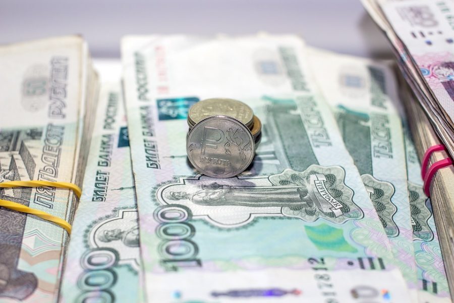 Белорусский рубль укрепился к европейской и российской валютам на торгах 17 ноября