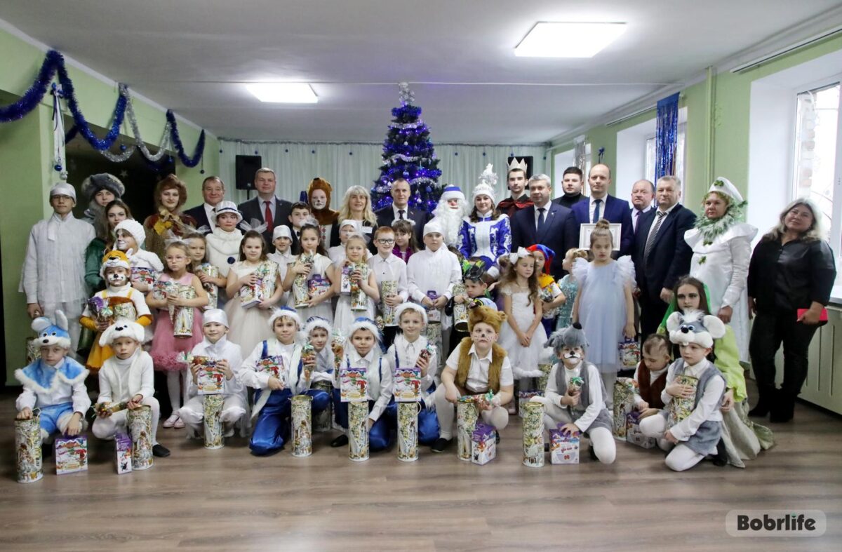 Верить в чудеса. Анатолий Исаченко присоединился к акции «Наши дети» в Бобруйске