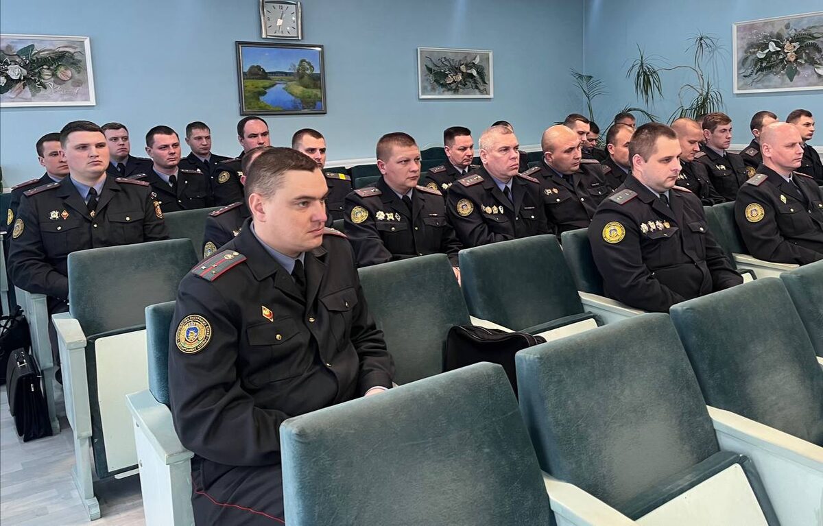 В Могилеве прошел учебно-методический сбор с лицами ответственными за эксплуатацию служебного автотранспорта и осуществляющих ведение учета, хранения и содержания имущества вооружения