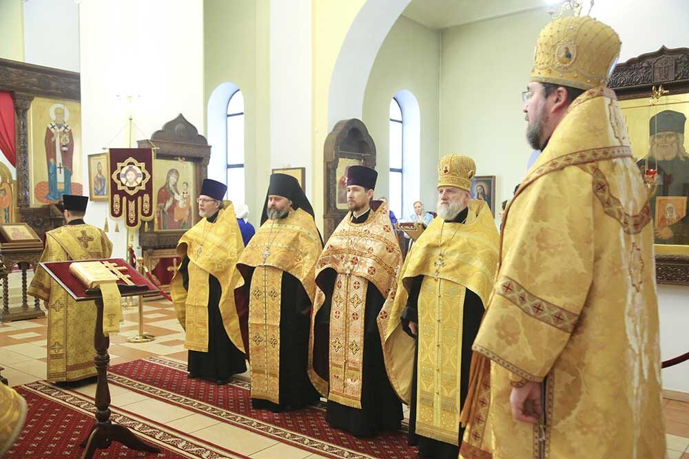 В Никольском кафедральном соборе Бобруйска состоялся молебен об учащих и учащихся