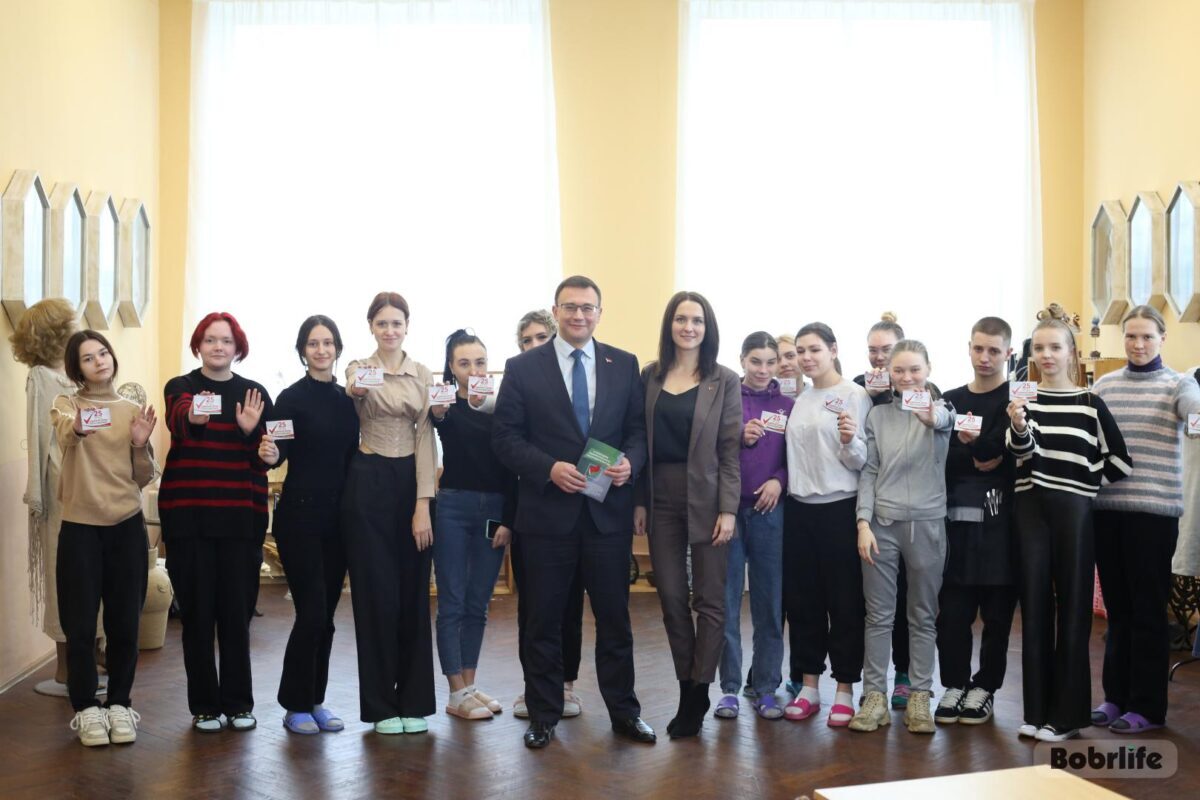 Выбирать – значит творить. В Бобруйске продолжаются диалоговые площадки с молодежью