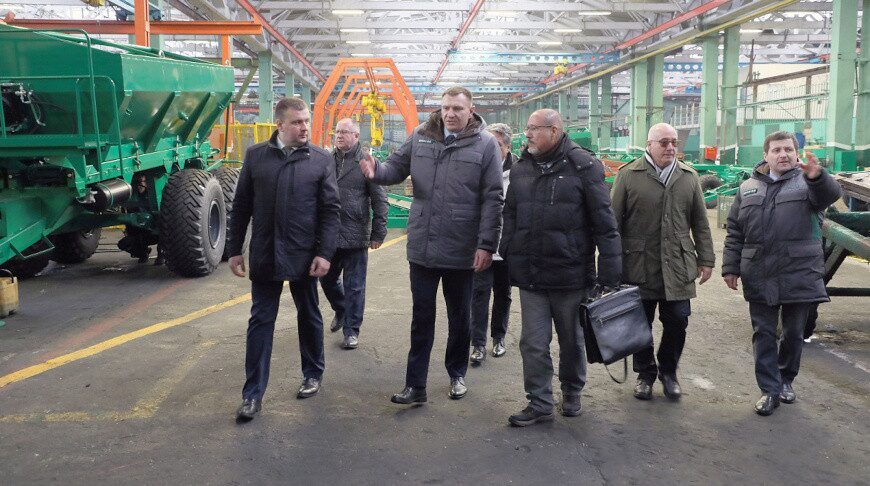 «Бобруйскагромаш» обсудил расширение сотрудничества с кубинской компанией
