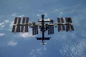 Космический корабль с белоруской на борту успешно пристыковался к МКС