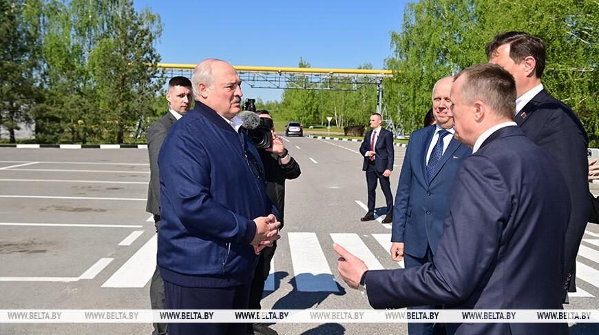 Лукашенко посещает Костюковичский район