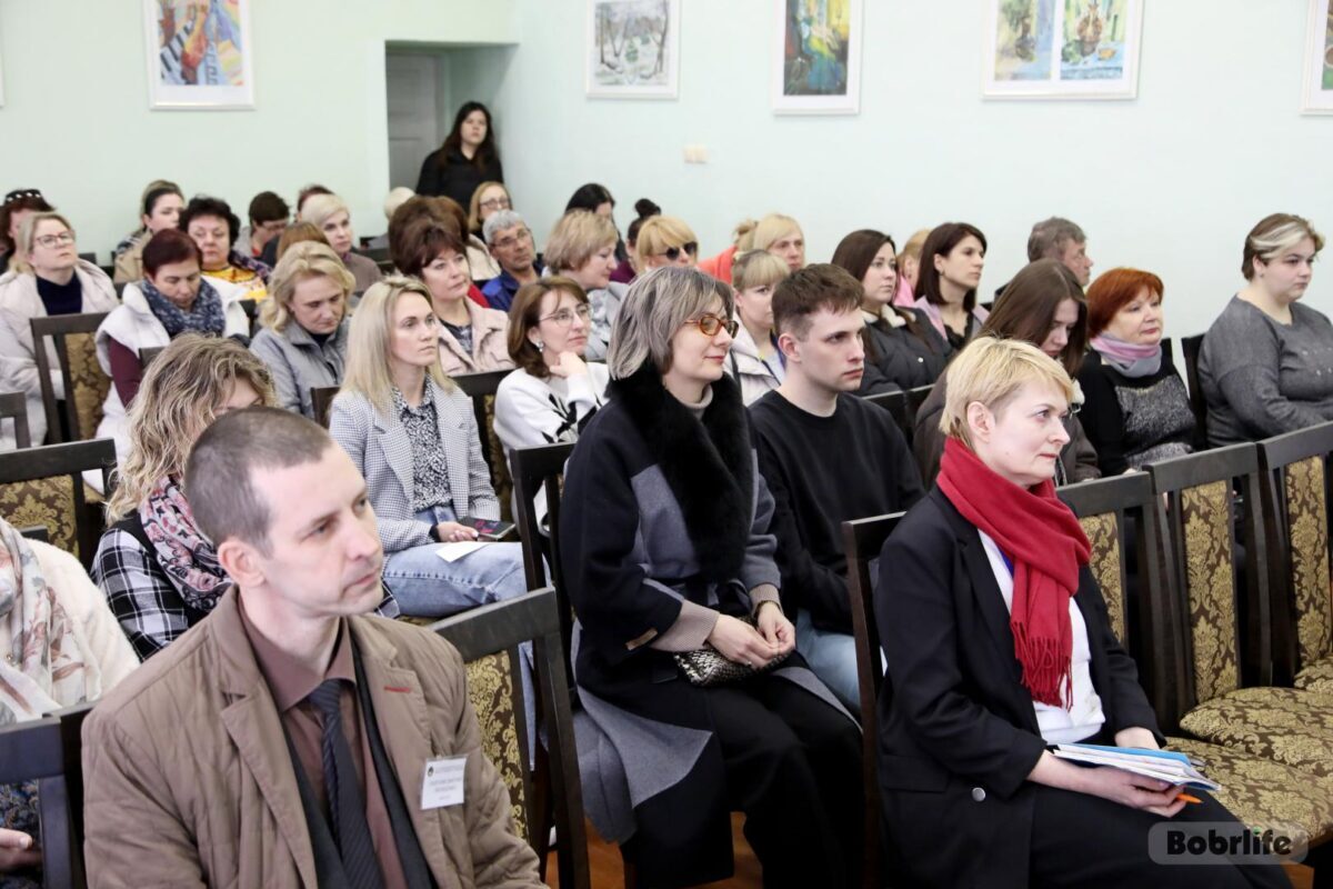 Предстоящее ВНС – главная тема традиционного ЕДИ, прошедшего в трудовых коллективах Бобруйска