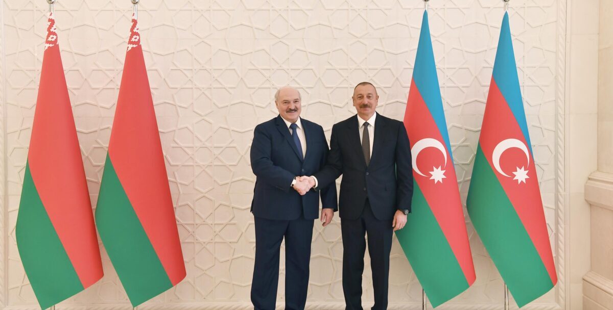 Встреча Лукашенко и Алиева проходит во дворце Президента Азербайджана