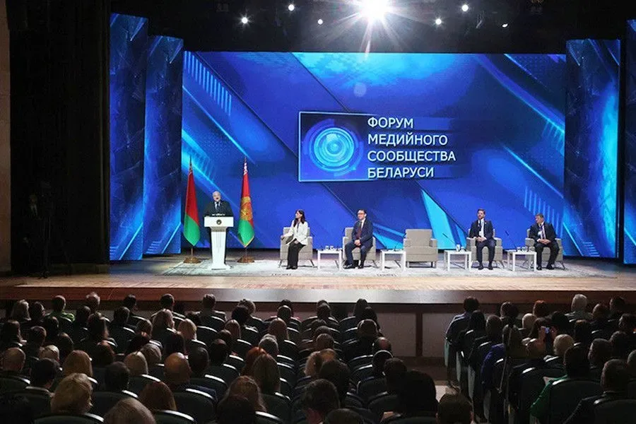 О чём Первый очень попросил журналистов?