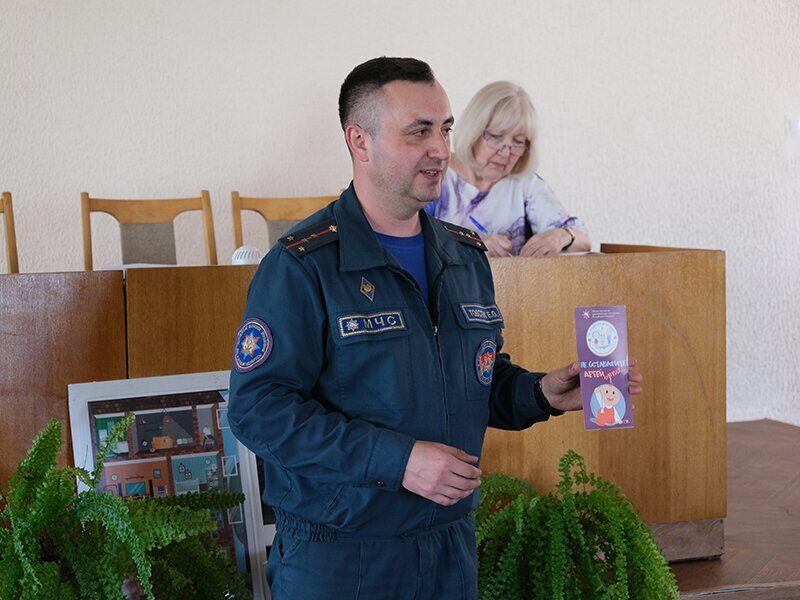 В Бобруйске продолжается акция МЧС «Не оставляйте детей одних»