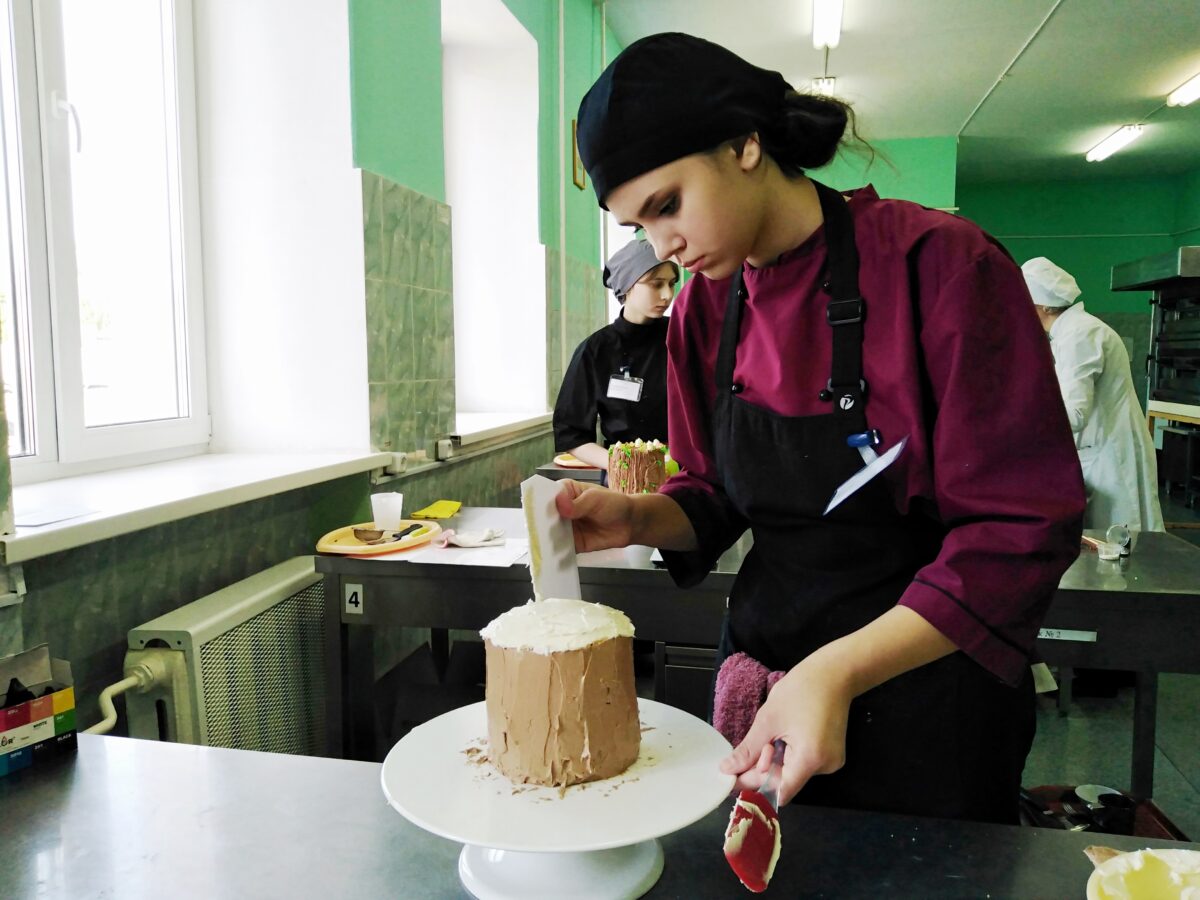 В Бобруйске прошел конкурс кондитеров