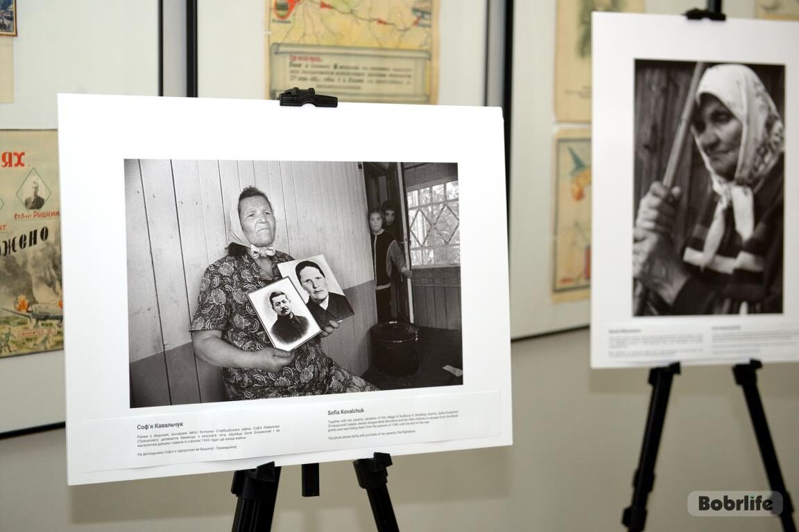 В Бобруйске открылась фотовыставка Анатолия Клещука «Мои праведники»