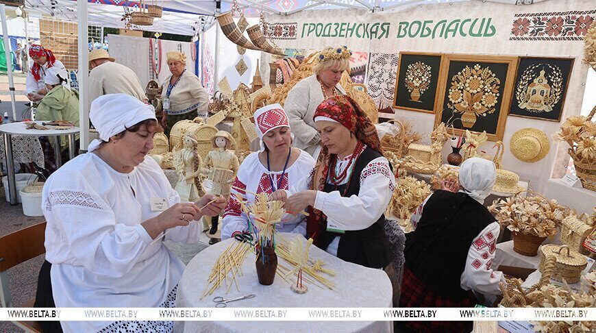 Второй день фестиваля в Гродно: 19 национальных подворий развернутся в историческом центре