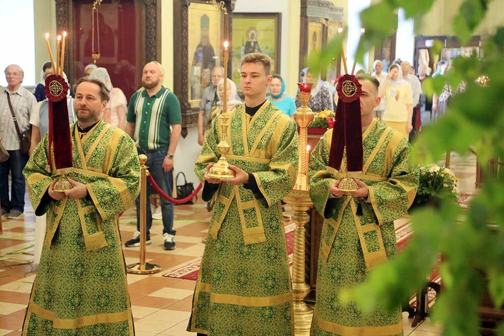 В Никольском кафедральном соборе состоялось всенощное бдение