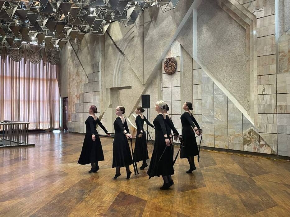 Во Дворце искусств прошла музыкально-патриотическая программа «Пусть память в сердце говорит»