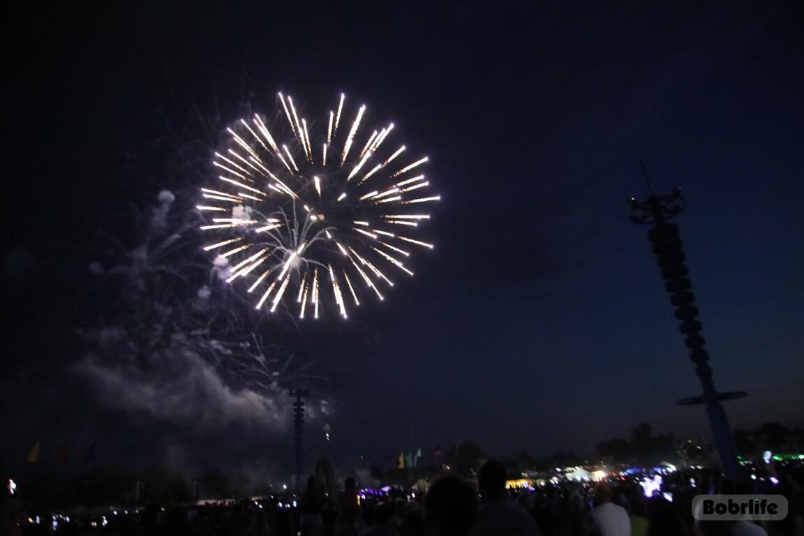 Праздничный салют над Бобруйском