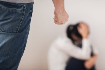 Насилие в семье – куда обращаться