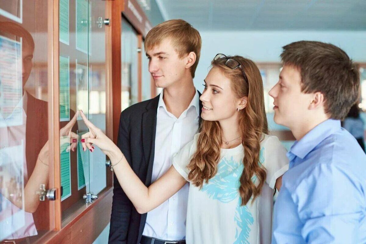 В лицеях Беларуси началась вступительная кампания
