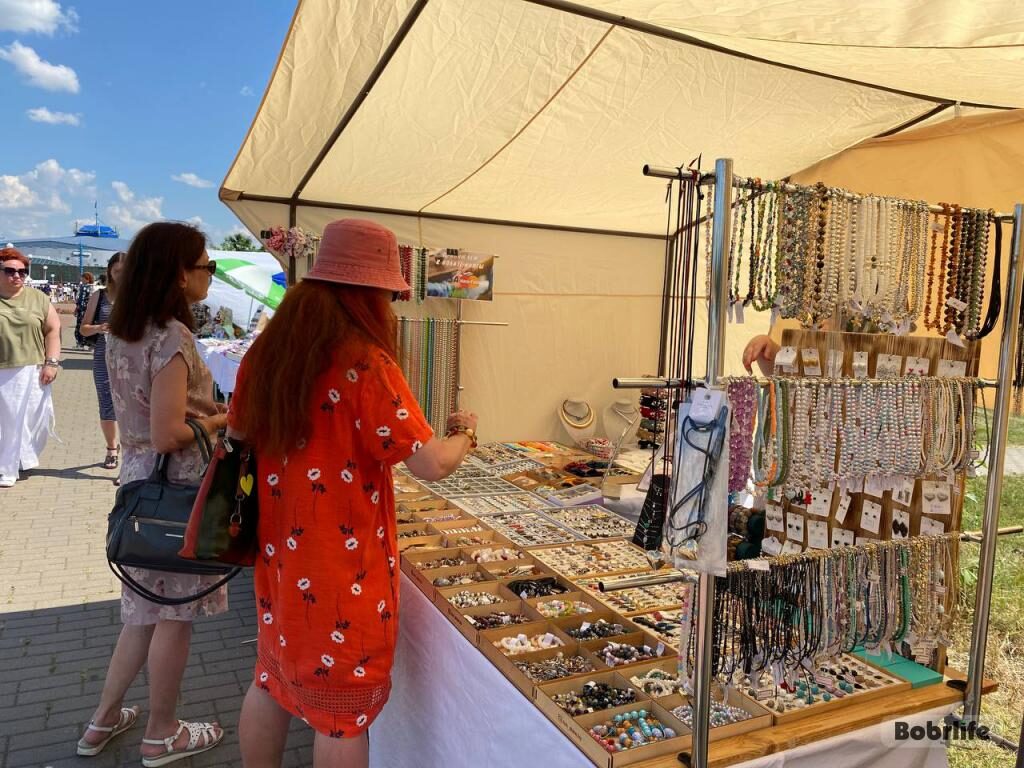 Свою работу начала выставка-ярмарка мастеров декоративно-прикладного искусства «Город мастеров»