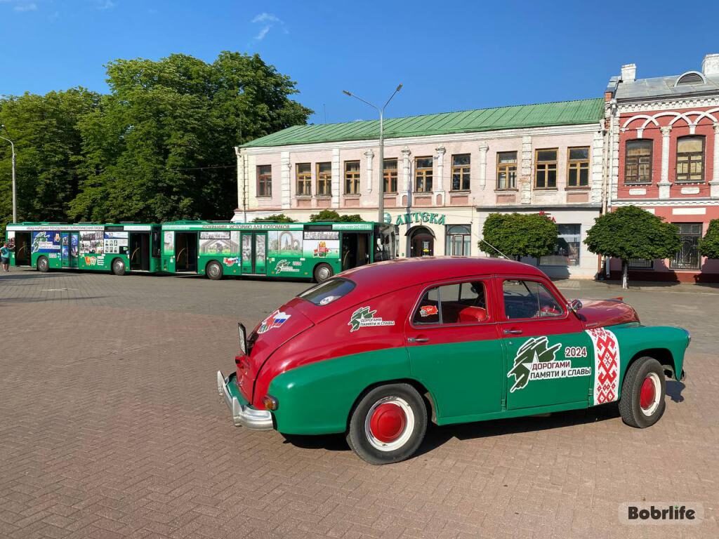 Передвижная выставка «От прошлого к настоящему» уже в Бобруйске