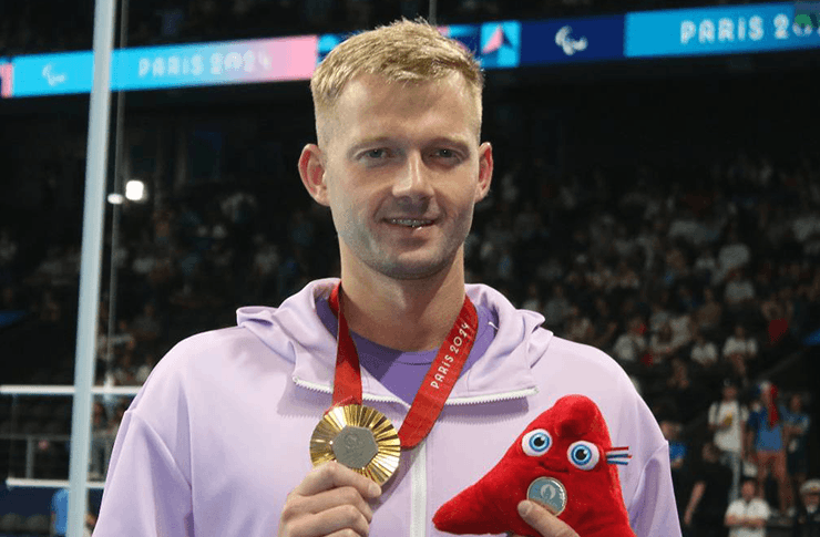 Бокий выиграл первое золото на Паралимпийских играх в Париже