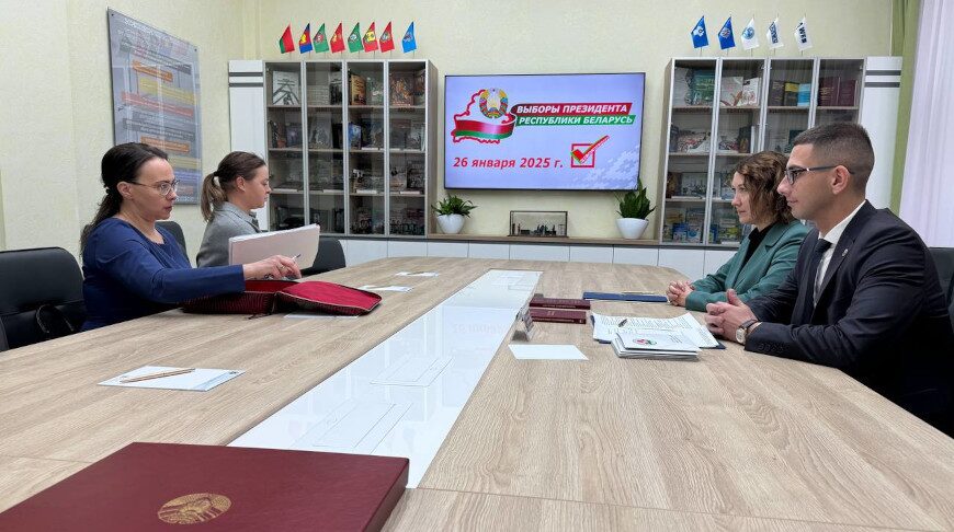 В ЦИК представлены документы о регистрации инициативной группы по выдвижению Анны Канопацкой кандидатом в Президенты