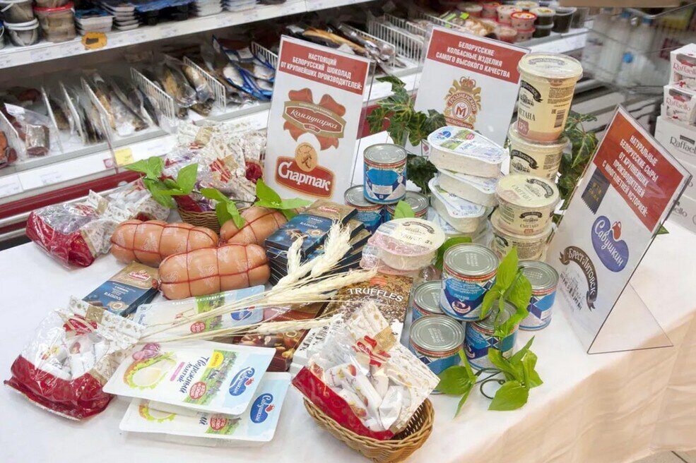 Белорусы получат к новогодним праздникам скидку 10% на товары отечественного производства