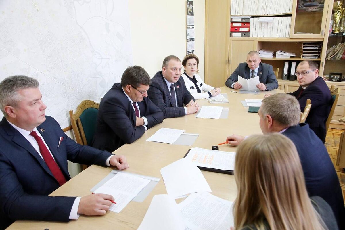О работе с пустующими домами говорили на заседании комиссии Бобруйского горсовета