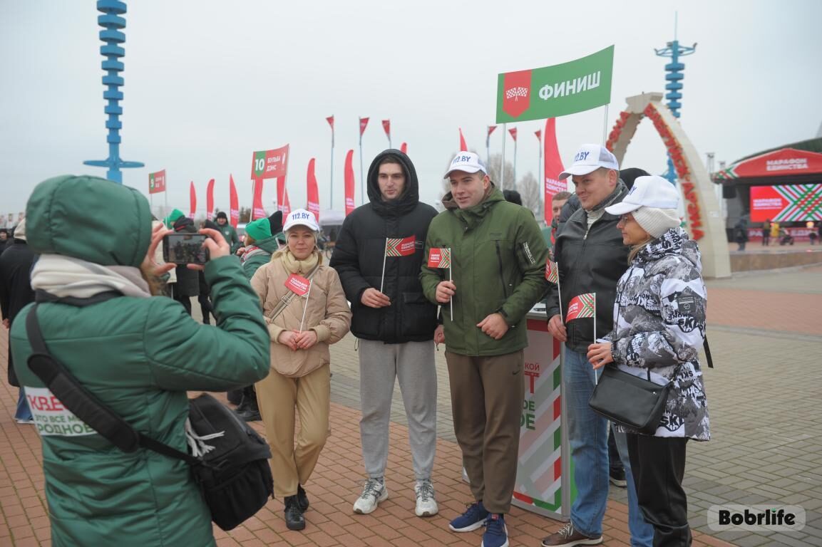 Интерактивные площадки «Марафона единства», фуд-корты, концерт. Здесь есть, что посмотреть