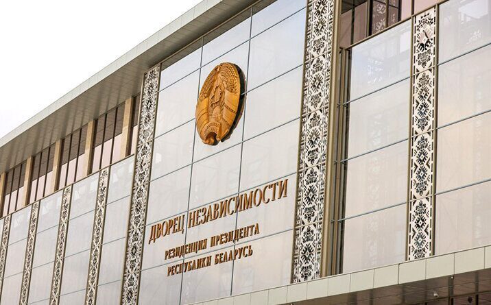 Александр Лукашенко заслушал доклад министра обороны Виктора Хренина. О чем доложено Главе государства