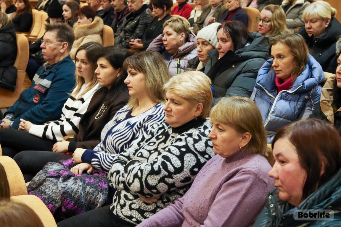 Важен каждый голос. В ОАО «Белшина» прошли встречи с доверенным лицом кандидата в Президенты