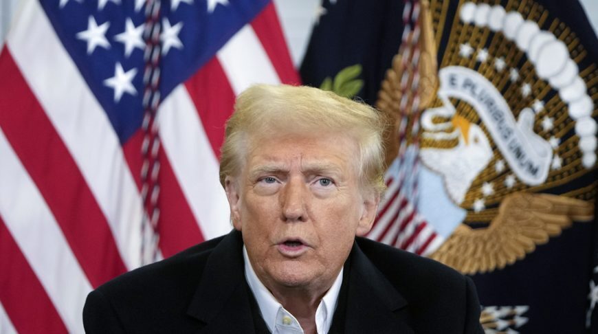 Трамп заявил, что США хотят получать редкоземельные металлы с Украины