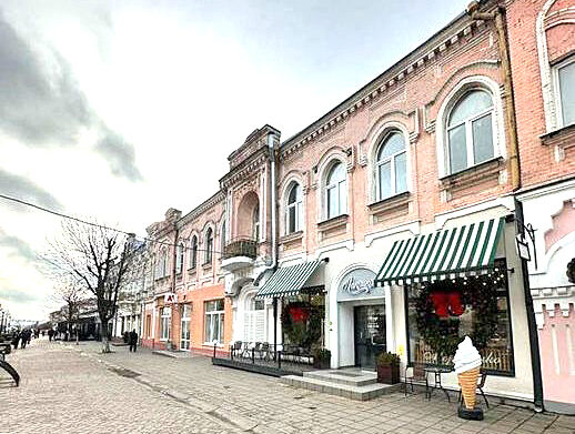 В Бобруйске продается квартира в историческом доме, которому 122 года! Посмотрите, как она выглядит
