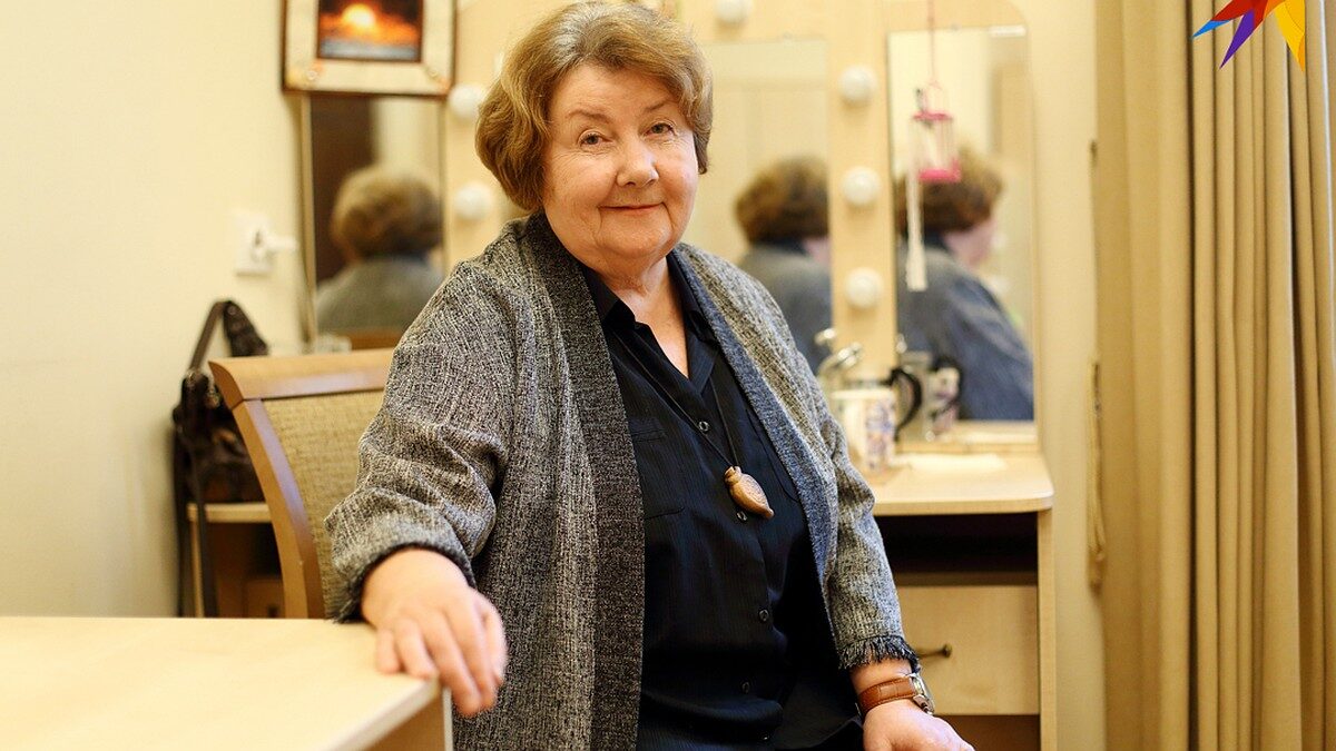 Народная артистка Беларуси Тамара Миронова отмечает 75-летие. 15 лет она играла в театре драмы и комедии имени В.Дунина-Марцинкевича